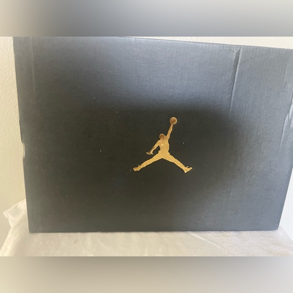 Jordan 11 retro - Picture 8 of 9